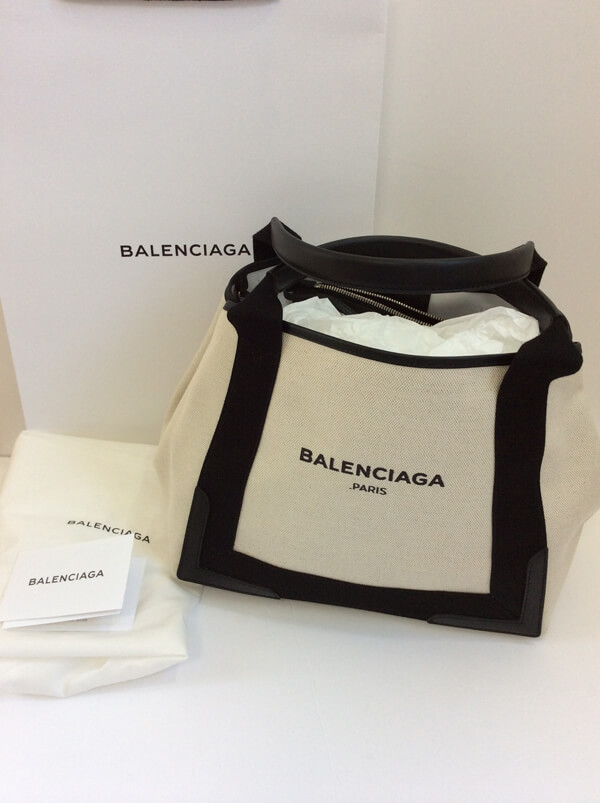 超人気NO.1【雑誌掲載 紗栄子さんも 】バレンシアガ トート コピー トートバッグ 2色 339936