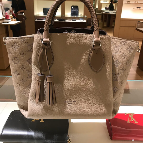 大人気【新作】ルイヴィトン トート 偽物☆マヒナ ジップトート ガレ M55031