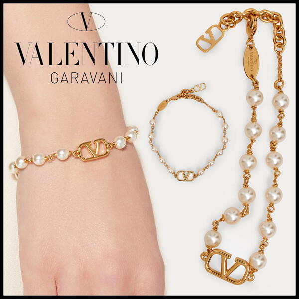 日本未入荷☆ヴァレンティノ コピー☆VLOGOパールブレスレット 21040728