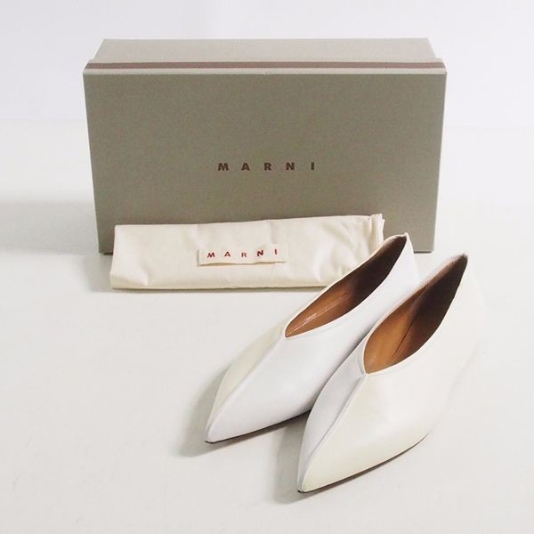 マルニ パンプス 偽物☆ポインテッドトゥツートンパンプス 21062513
