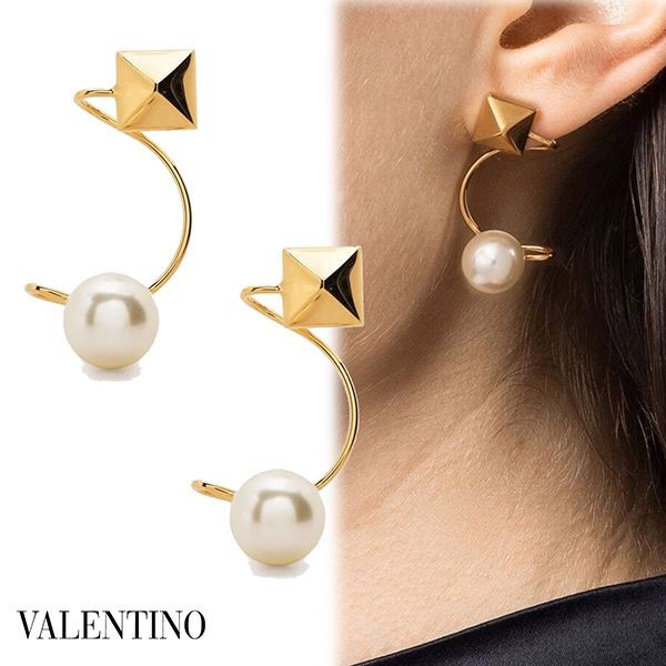 ヴァレンティノ スタッズ Swarovski パール ピアスコピーWW2J0I74UXMCS4