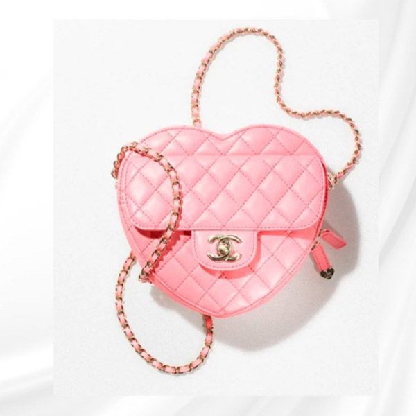 大人気★【シャネル】 22SS♡ハート ショルダーバッグ 偽物 ラージ AS3191 B07958 10601 