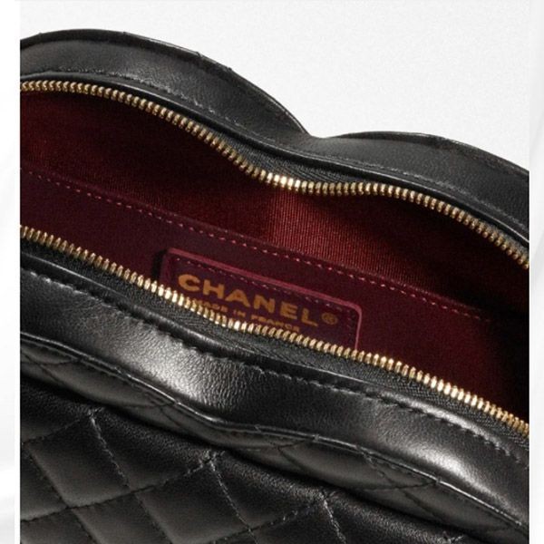 大人気★【シャネル】 22SS♡ハート ショルダーバッグ 偽物 ラージ AS3191 B07958 10601 