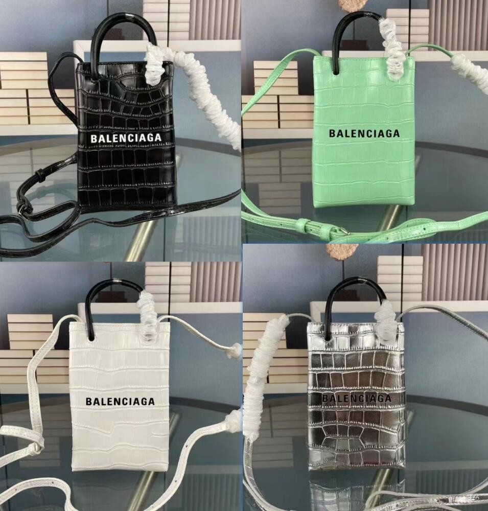 バレンシアガ  バッグ  6267aa6bdec70