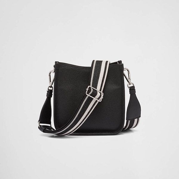 【プラダ】☆大人気☆レザーミニショルダーバッグ コピー 22061701