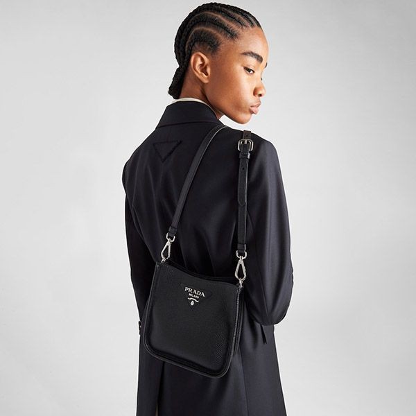 【プラダ】☆大人気☆レザーミニショルダーバッグ コピー 22061701