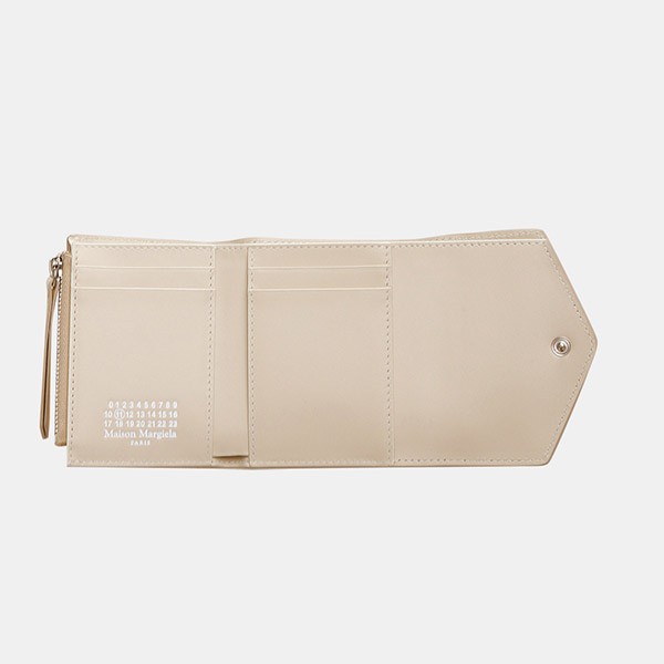 定番☆メゾンマルジェラ 偽物 スリーフォールドウォレット S56UI0136 PR044 T2086