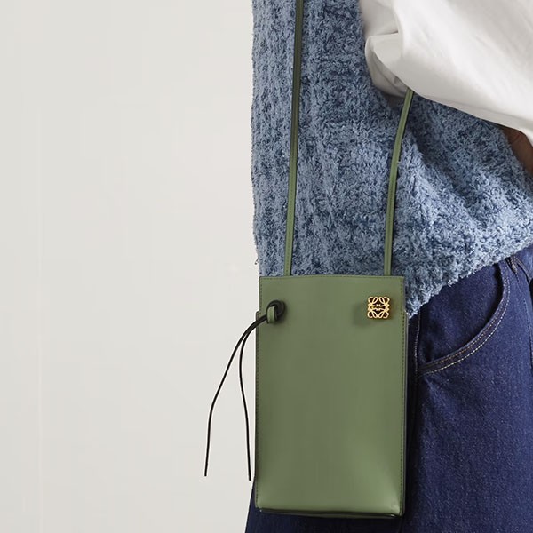 #ロエベ ショルダー