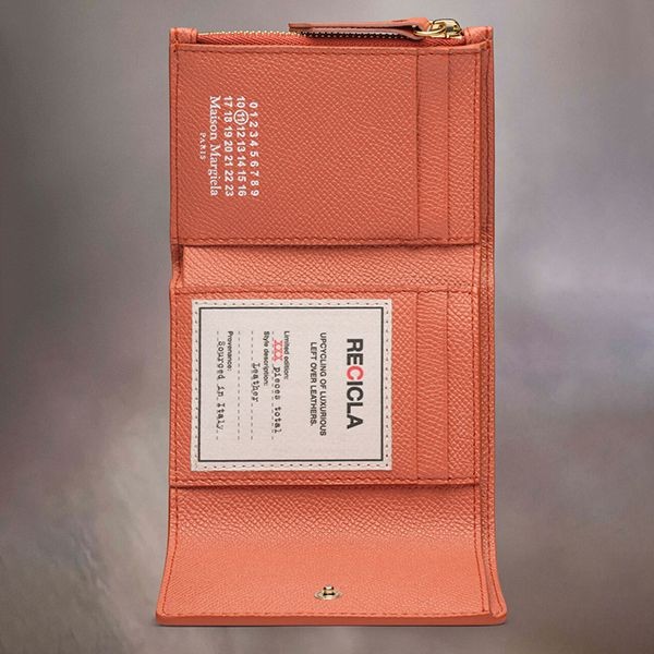 残り僅か〔メゾンマルジェラ コピー〕Recicla サフィアーノカーフレザー製 財布