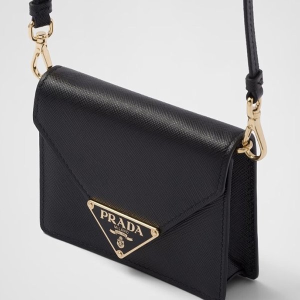 【VIPセールで入荷！】プラダ サフィアーノ コピーショルダーストラップ付カードケース