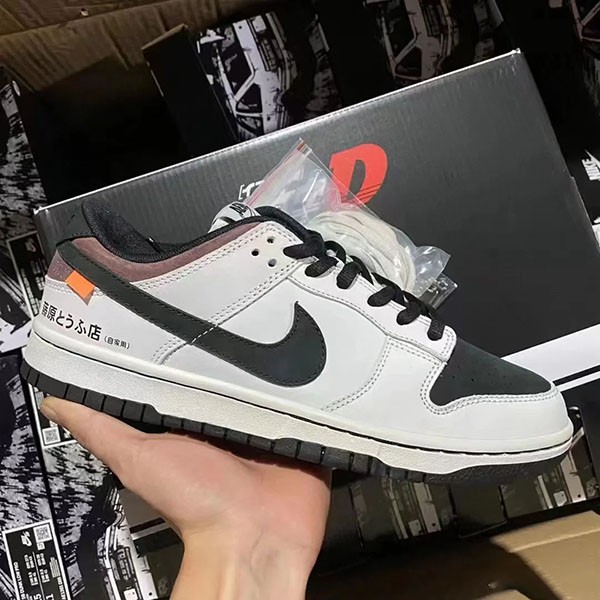 ナイキ SB ダンク 頭文字D AE86 DUNK LOW 藤原とうふ店 AE1391_086