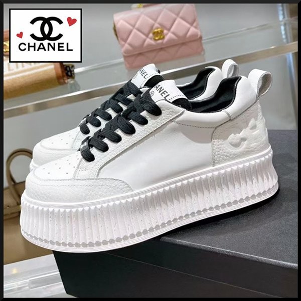 格安【可愛いデザインが人気】シャネル スニーカー 偽物