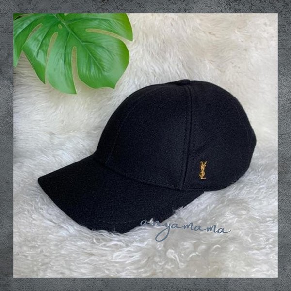 人気急上昇【サンローラン】YSL ベースボールキャップ 偽物（フェルト）