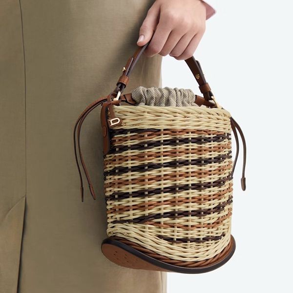 デルヴォー 偽物 Pin Mini Bucket Osier バケットバッグ かご AA0494