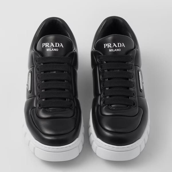 プラダ パデッドナッパレザー スニーカー コピー 3色 2EE386_2DL8_F0964