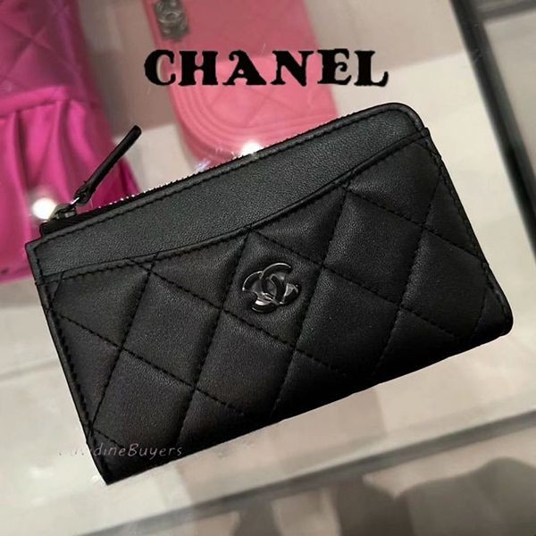 シャネル フラグメントケース 偽物 AP3179 B1639