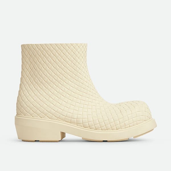 ボッテガ ヴェネタ 偽物 Fireman ラバー アンクルブーツ 全3色 764422V3OE01000