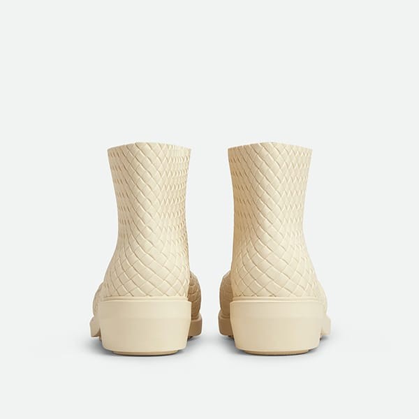 ボッテガ ヴェネタ 偽物 Fireman ラバー アンクルブーツ 全3色 764422V3OE01000