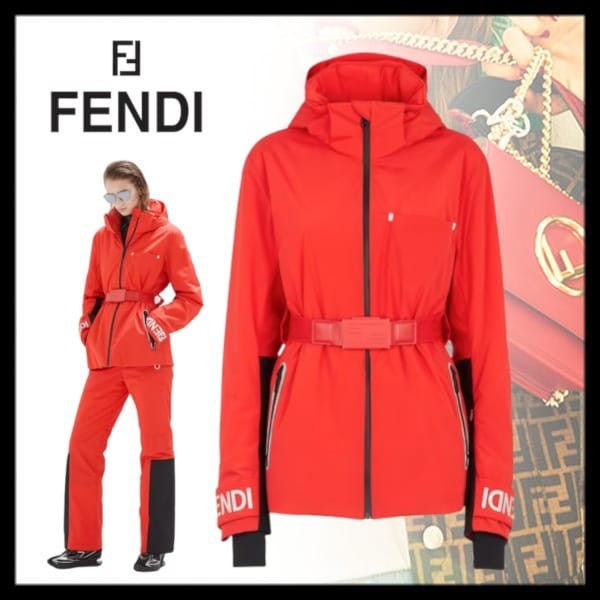 人気アイコン！即発送フェンディ レッドナイロン スキージャケット コピー FAN136AQB5F1M23