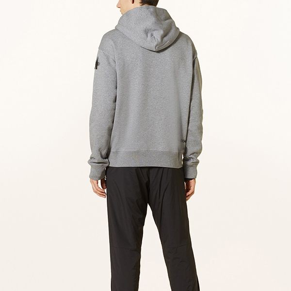 先取り！黒ダウンと◎モンクレール グルノーブル 偽物ロゴ パーカー フーディI20978G