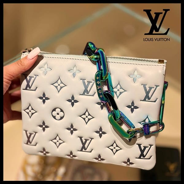 VIPセールルイヴィトン 偽物 LV SKI クッサン BB ショルダーバック M23617