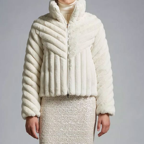 男女兼用モンクレール 偽物 Pedrixショートダウンジャケット 2色 I20931A001505964D999