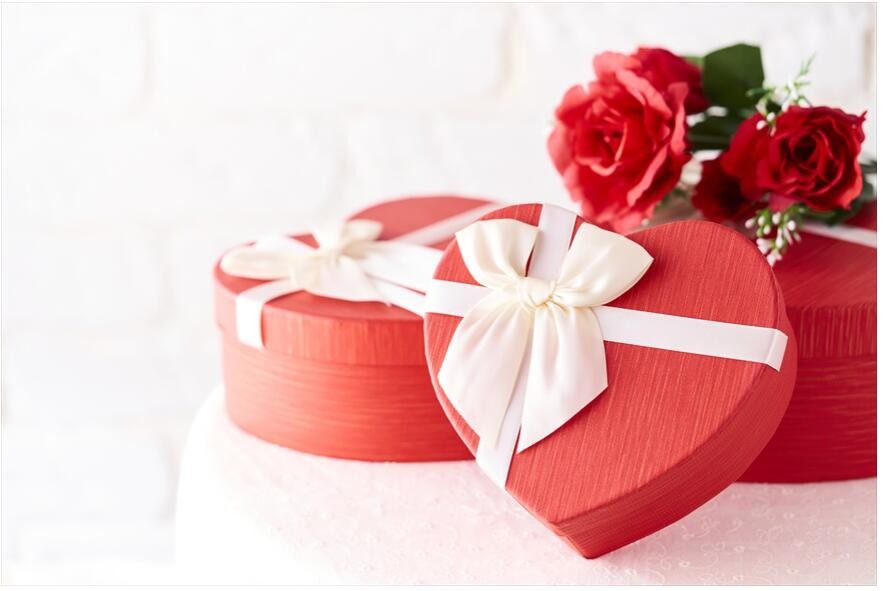 バレンタイン 2024 スーパーコピー ギフト特集