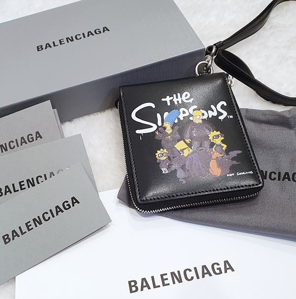 バレンシアガ ESSENTIAL 財布 偽物シンプソンズ☆664043