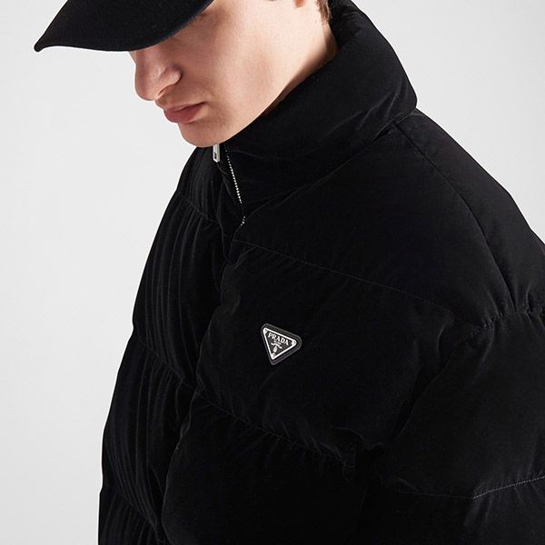 プラダ 偽物 クロップド丈 ダウンジャケット SGC407_13IM_F0002_S_232