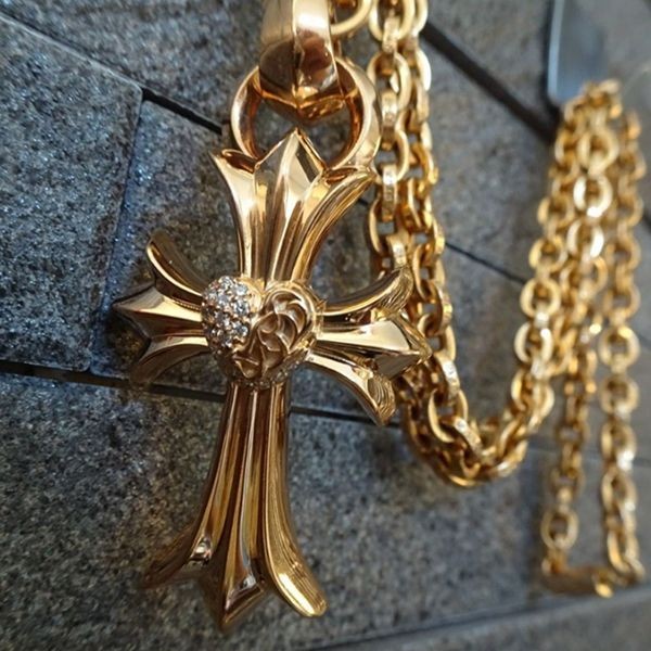 クロムハーツ スモールハートクロス 偽物ダイヤ 22k ペンダント ネックレスch03203