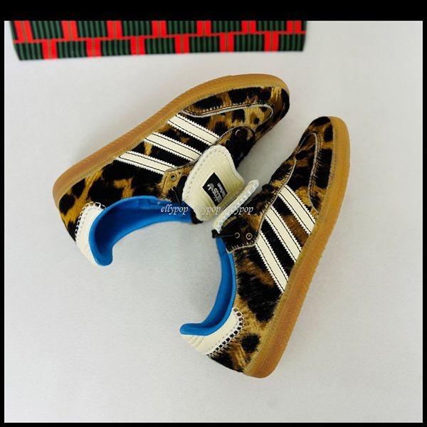 上質デザインアディダス  ウェールズボナー★PONY LEO SAMBA偽物★AS19809