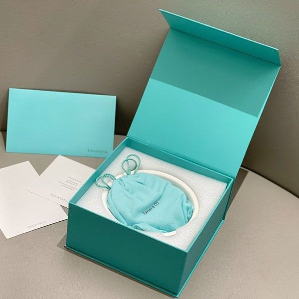 ティファニー 犬や猫 首輪 偽物 ペット カラー＆リーシュ ＆ボウルセット 3個セット w24042901