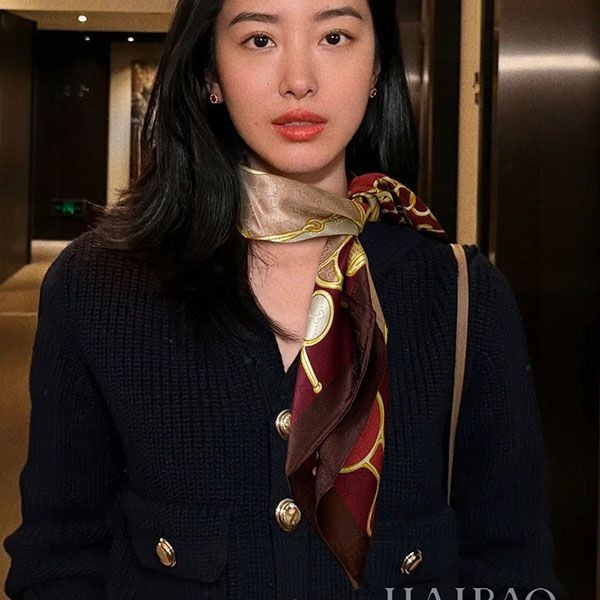 グッチ シルクスカーフ コピー w24043092