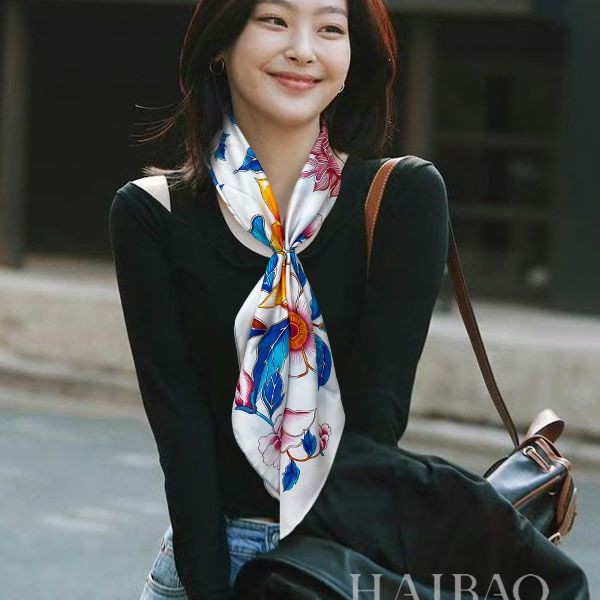 フェラガモ シルクスカーフ 偽物 w240430100