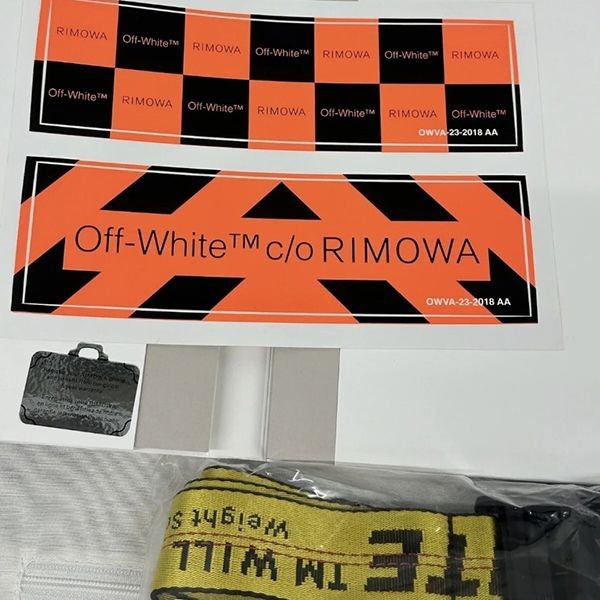 高級感溢れる☆リモワ オフホワイト 偽物Limited Edition Cabin フルセットrw04067