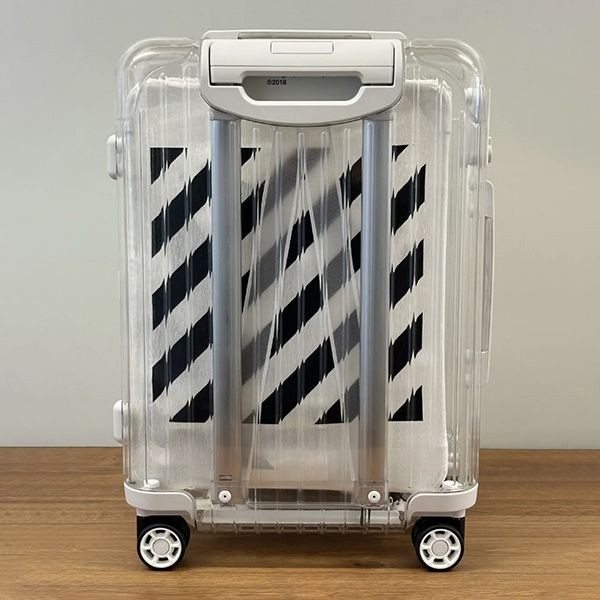 高級感溢れる☆リモワ オフホワイト 偽物Limited Edition Cabin フルセットrw04067