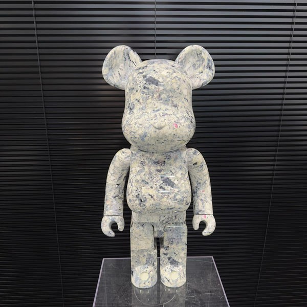 ベアブリック × OSBBAT 偽物 Rough Draft  1000%  400% 24050103