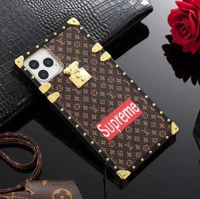 ルイヴィトン Supreme コピー アイトランク iphone15ケース レザーストラップ付き シュプリーム iphone14 pro/13ケース セレブ  激安 7色 24050802