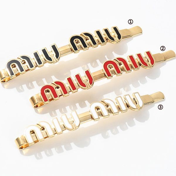 すぐ届ミュウミュウ エナメルロゴヘアクリップ N級品5IF146 2F6T