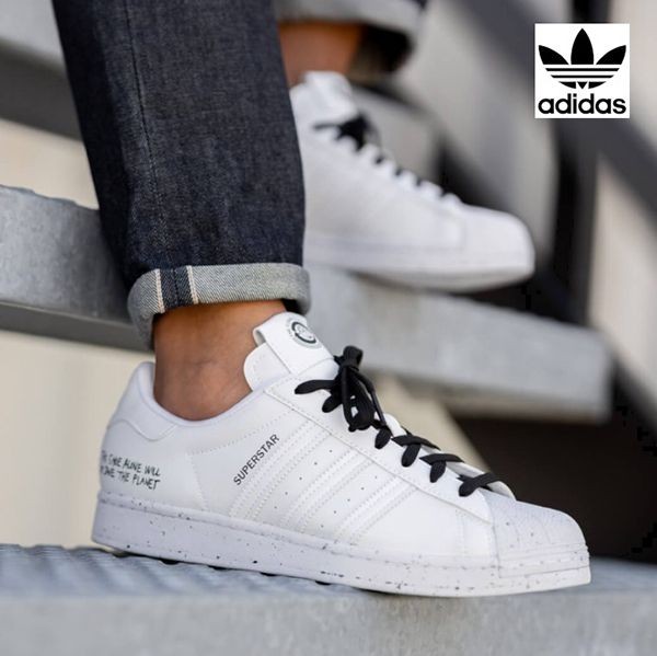 新色登場！アディダス スーパースター コピー ビーガンアッパー男女可FW2293