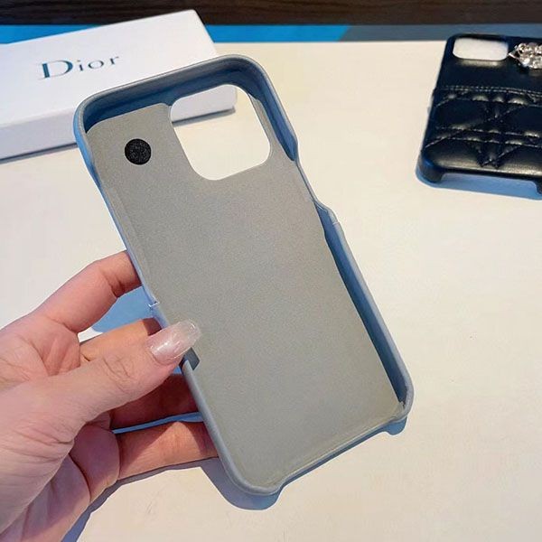 ディオール iPhone16ケース  iPhone15/15Pro/15pro Max S6011ONMJ_M900