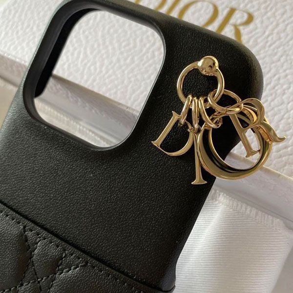 ディオール iPhone16ケース  iPhone15/15Pro/15pro Max S6011ONMJ_M900