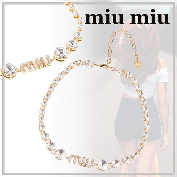残り僅かミュウミュウ クリスタル装飾 ロゴ ゴールド ネックレス 偽物 miu003