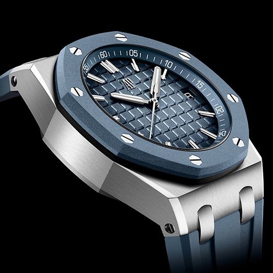 オーデマピゲ 新作 ロイヤル オーク オフショア オートマティック 15605SK