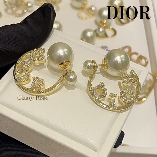 新色登場★ディオール Tribales ピアス スーパーコピー E3180WOMCY_D03S