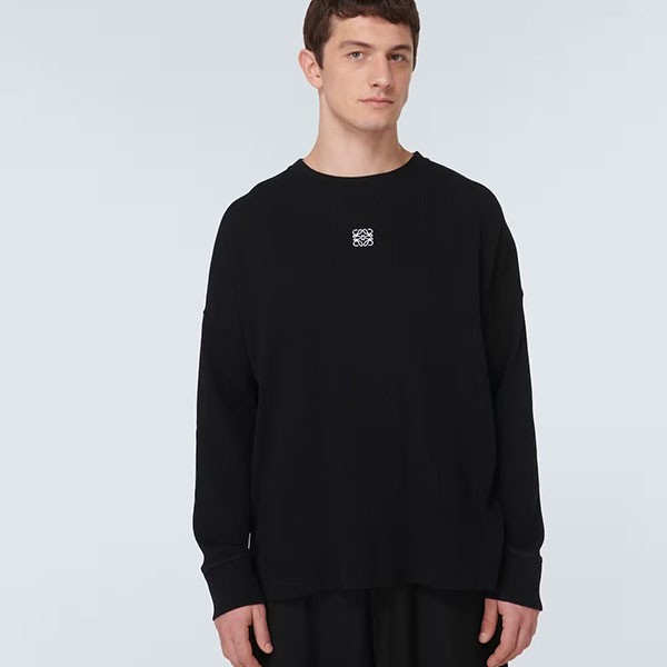 ロエベ オーバーサイズ コピー ロングスリーブ Tシャツ H526Y22XAY