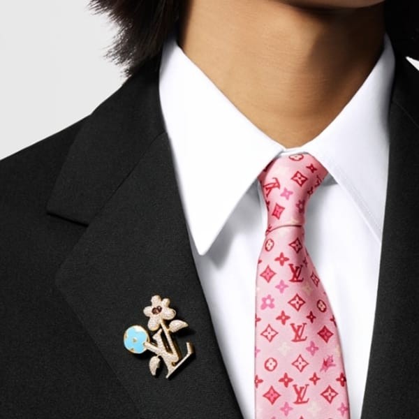 (セールで破格)ルイヴィトン 偽物 ブローチ・LV ブルーミング M01857