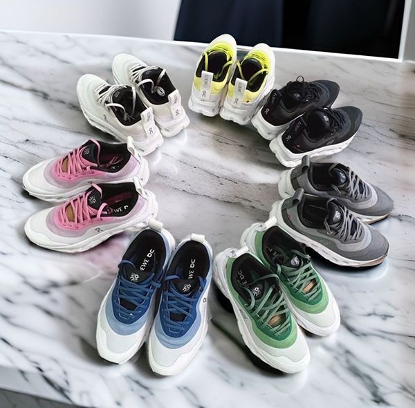 プレゼントに最適ロエベ on 激安 コラボ【完売必至】クラウドティルト スニーカーl929282x17