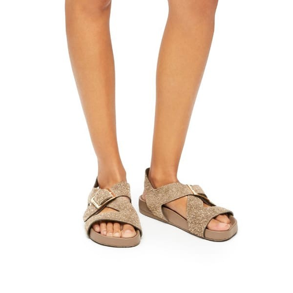 2024AWロエベ イーズ バックル サンダル コピー 4色 L814465X94