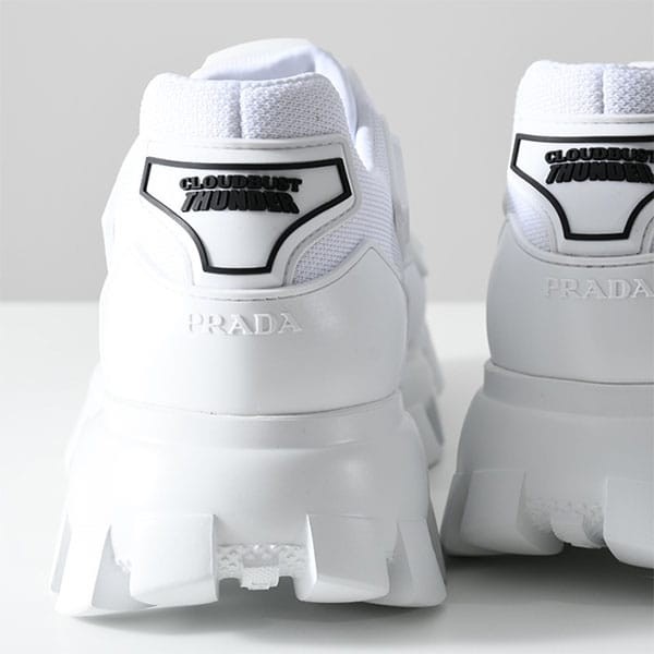 プラダ クラウドバストサンダースニーカー コピー 2eg293 3kzu